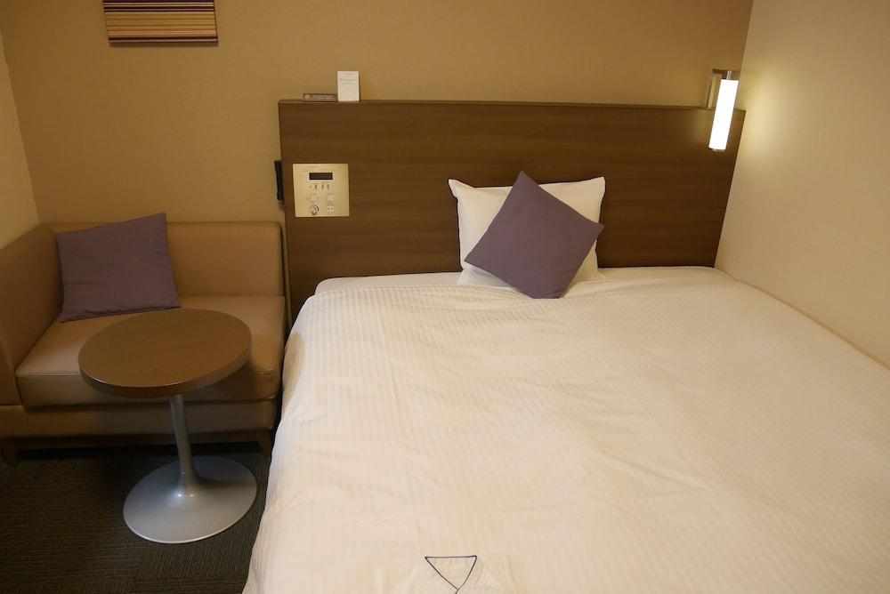 Daiwa Roynet Hotel Yokohama Kannai Bagian luar foto