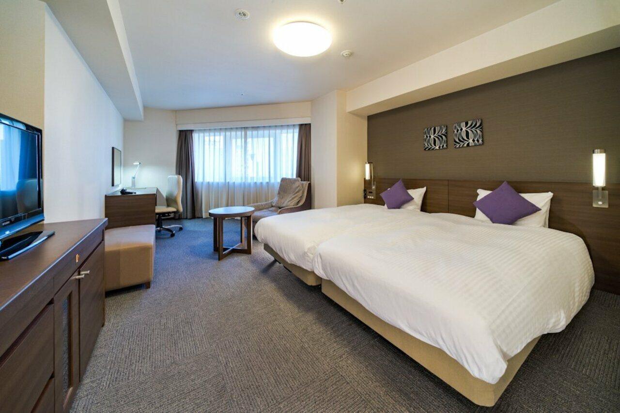 Daiwa Roynet Hotel Yokohama Kannai Bagian luar foto