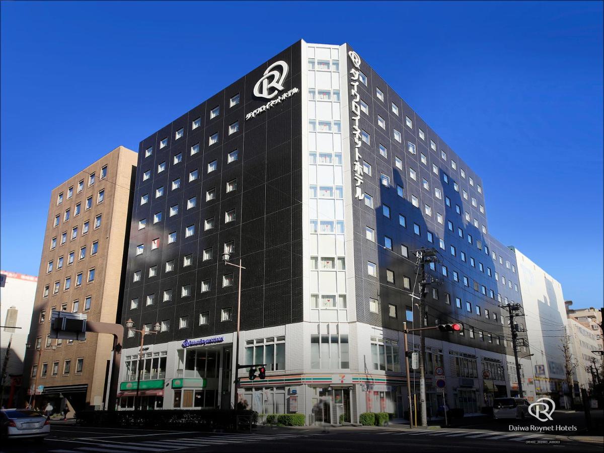 Daiwa Roynet Hotel Yokohama Kannai Bagian luar foto